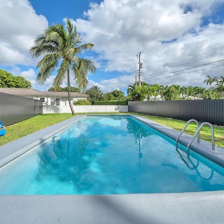 Biscayne Park 2 1 - Renovated Duplex W Poolヴィラ エクステリア 写真